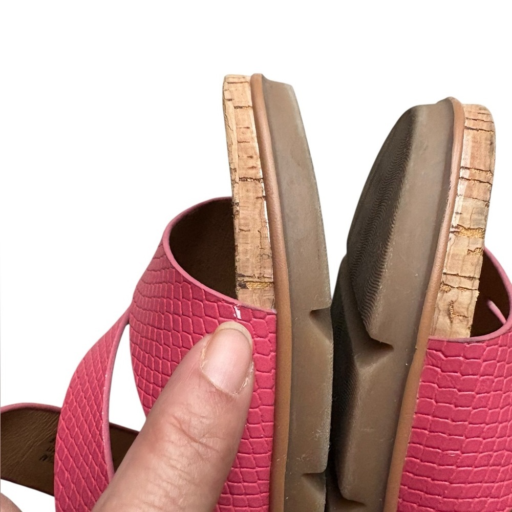 BareTraps Sandals Womens Laralee Slides Cork Wedge Coral Faux Leather size9.5 - Picture 10 of 10